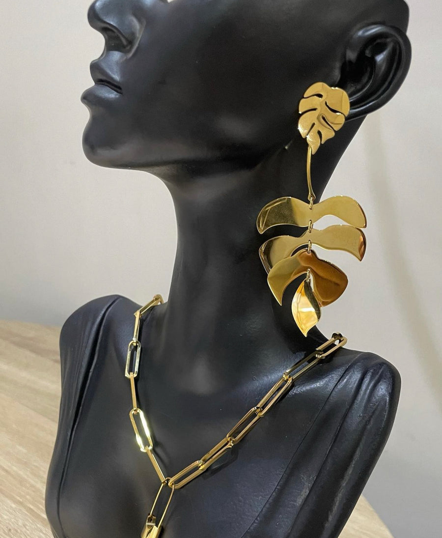 Gold Leafy Drop Earrings