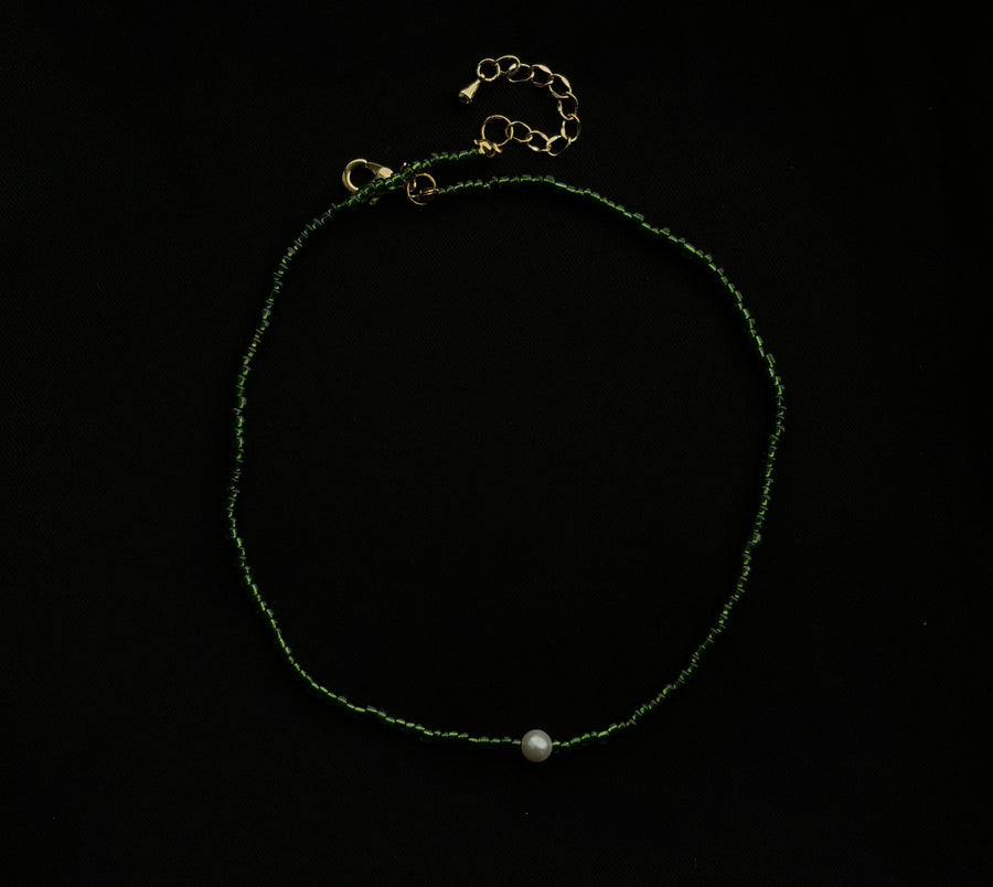 Green Beaded Bracelet with Pearl