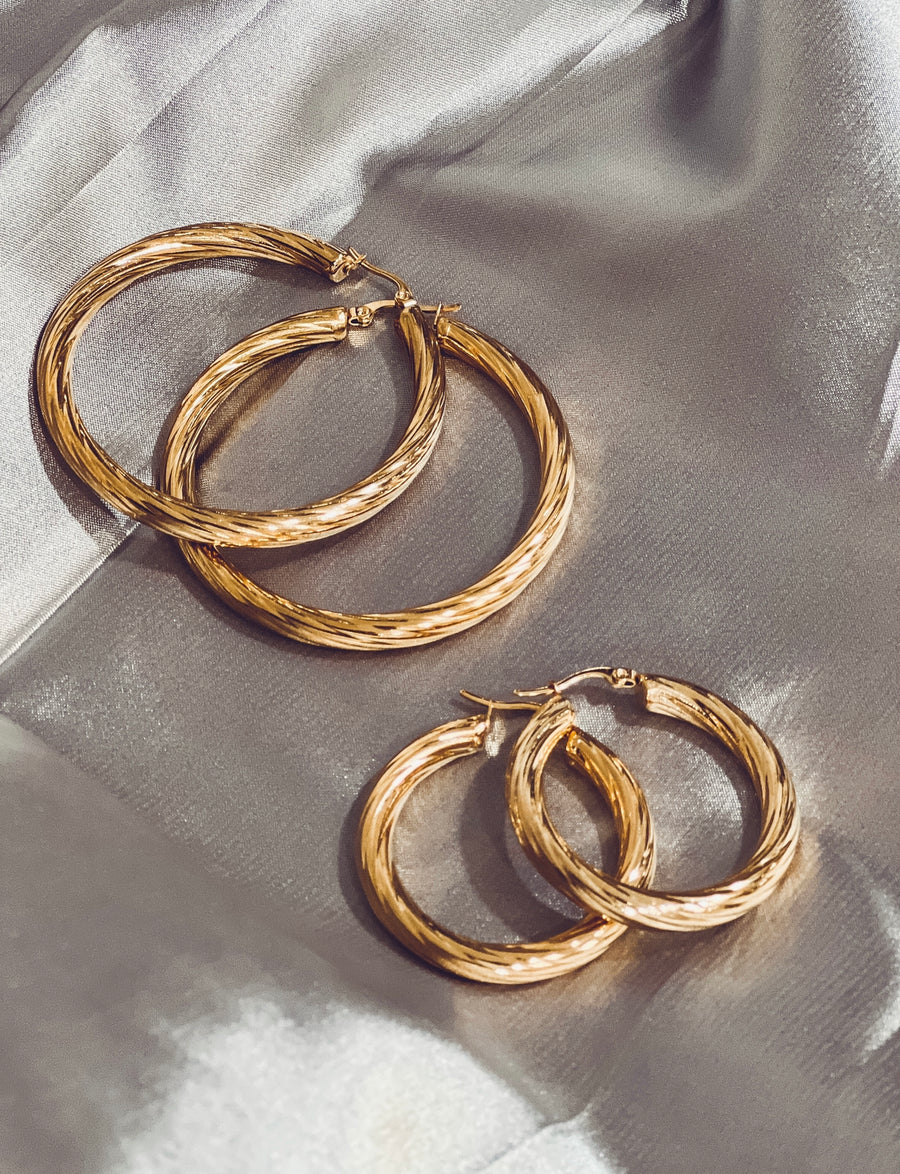 Nini Textured Gold Hoop Earrings
