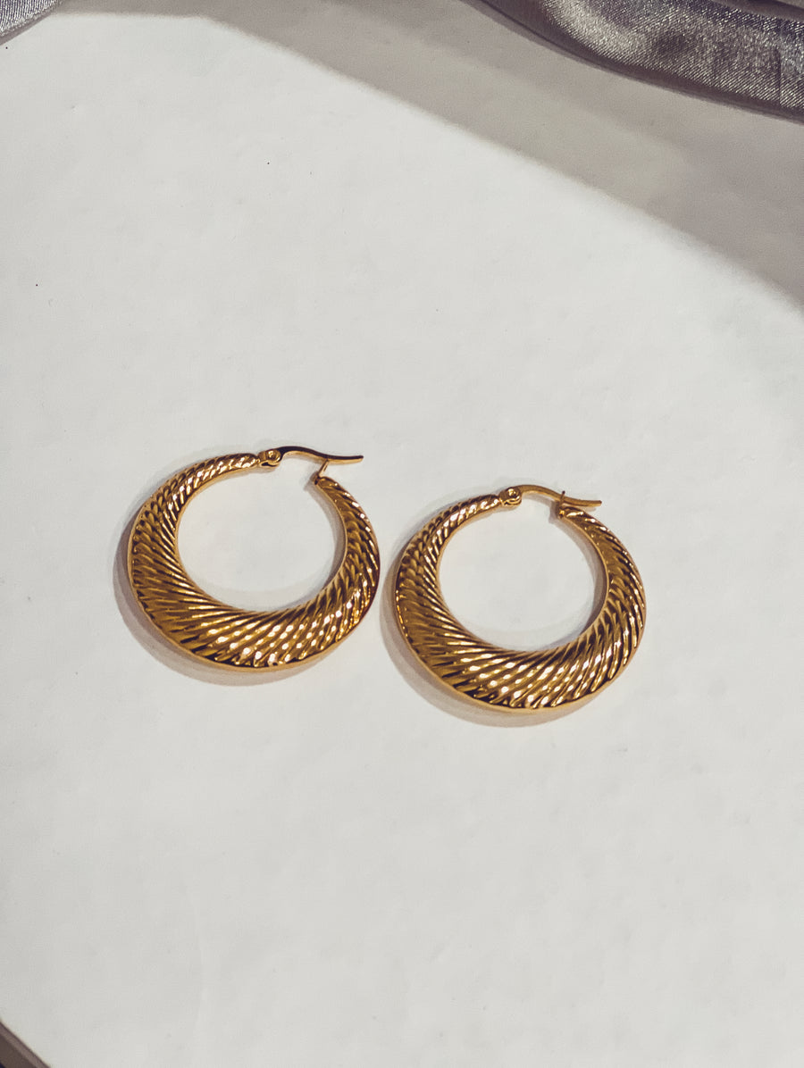 Trumi Textured Gold Hoop Earrings